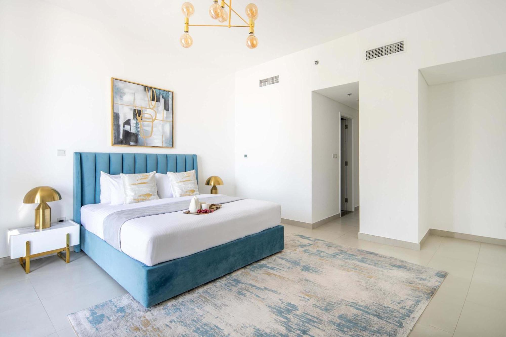 Frank Porter - The Pulse Residences Dubai Bagian luar foto